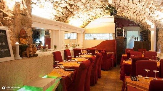 Chez Nine