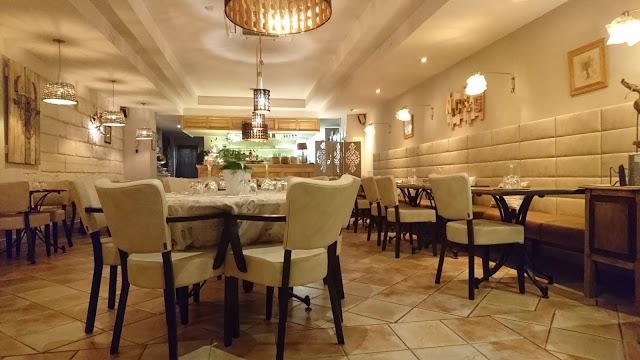 A la Table de Nicolas