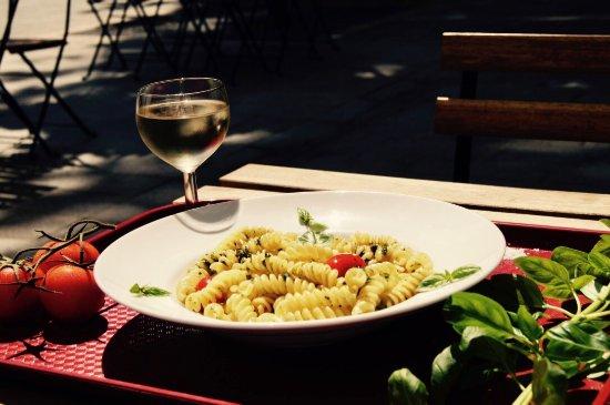 Lucia Pasta