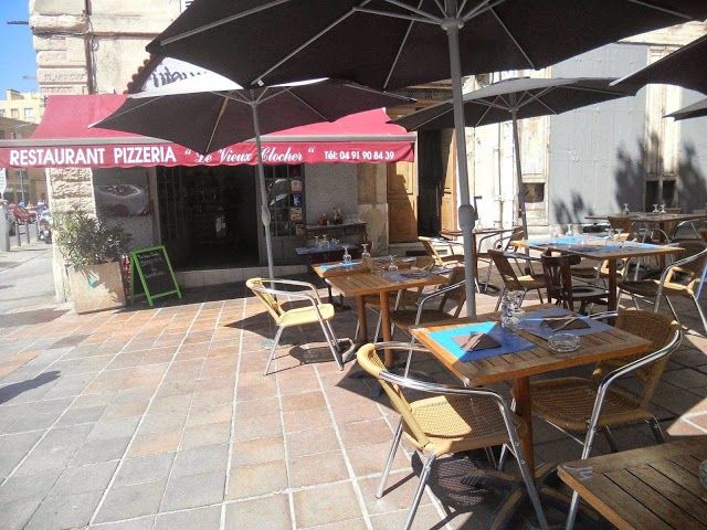 Au Vieux Clocher