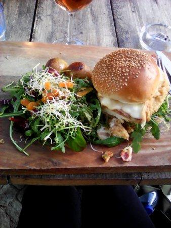 Tina's Café