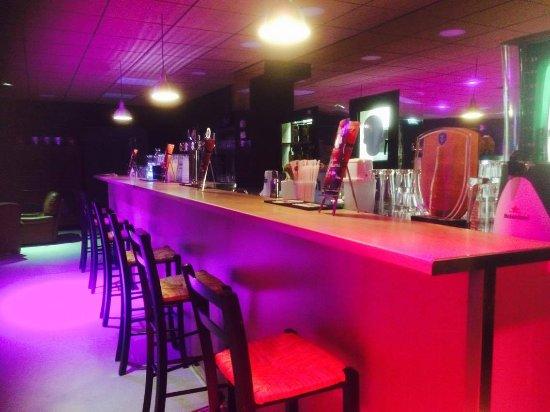 Oliver Pub Marseille