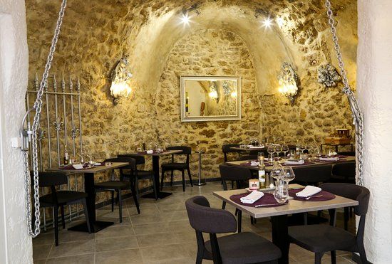 La Table Du Roy