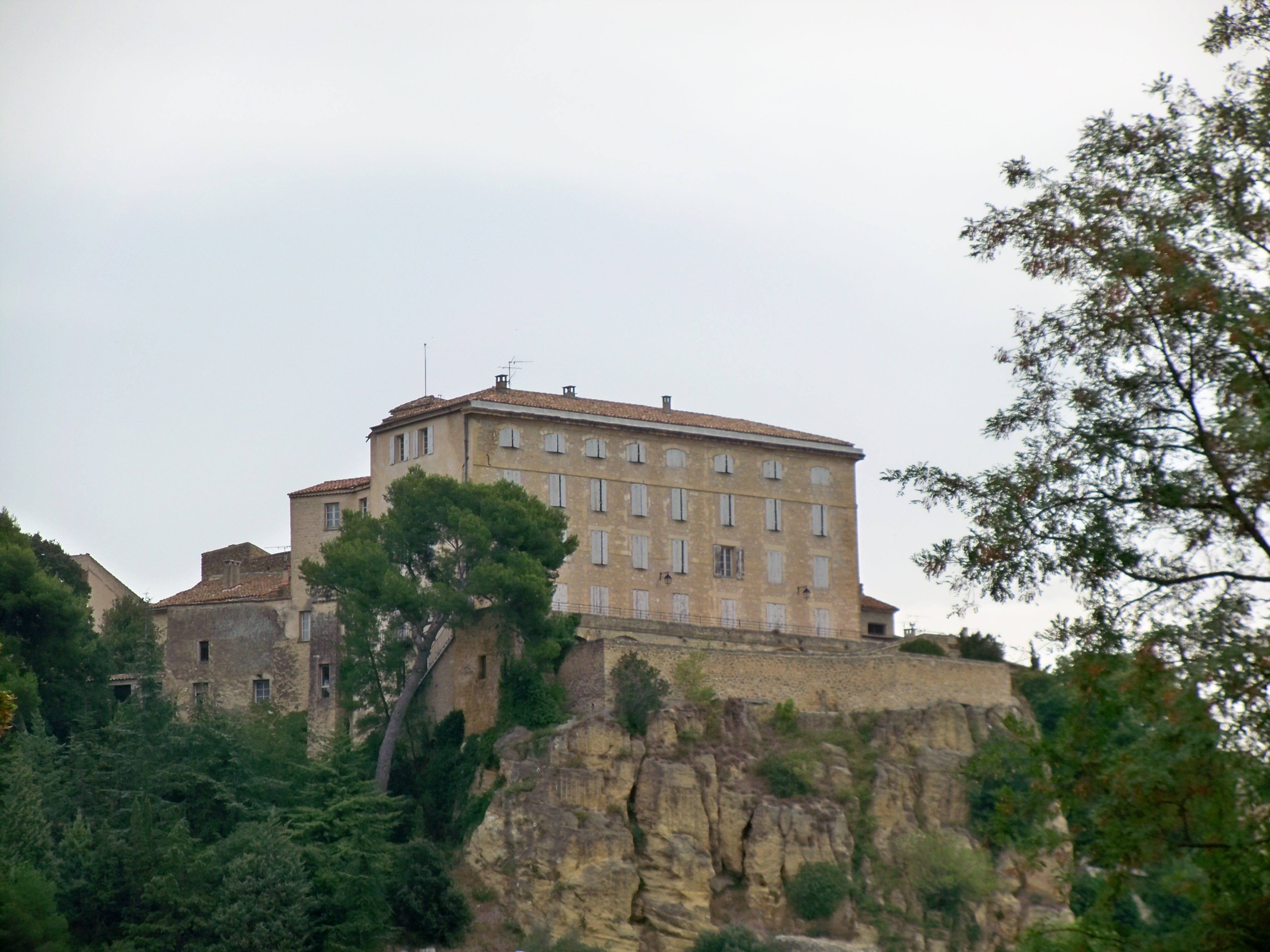 château de Lauris